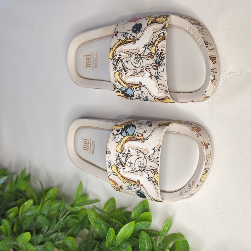 MELISSA BIEGE UNICORN MEL BEACH SLIDE SANDAL size 1 Mini Melissa